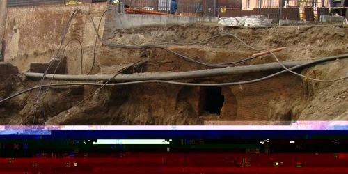 Tunelul a ieşit la iveală în timpul lucrărilor de refuncţionalizare a zonei de vest a Cetăţii 