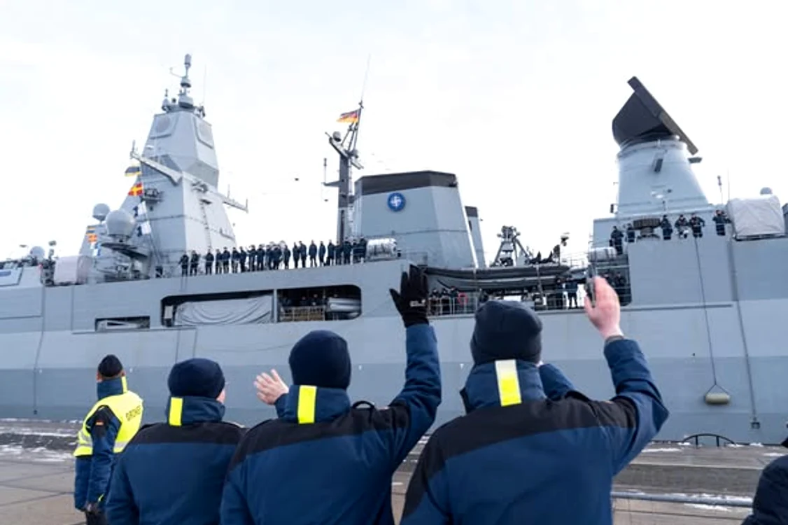 Fregata Sachsen se alătură forțelor NATO din Marea Nordului, FOTO FB Die Bundeswehr in Sachsen  