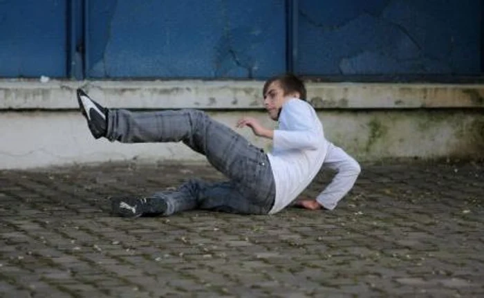 Bal cu etnobotanice la Colegiul «Nicolae Titulescu» din Braşov.