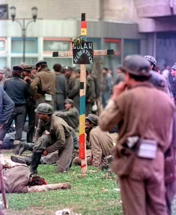 21 de ani de la luptele de stradă din Capitală Foto: Emanuel Pârvu, Mediafax