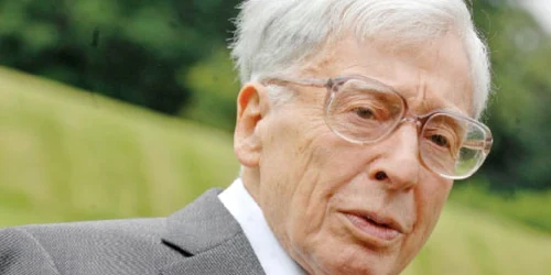 Robert Edwards este premiat la 32 de ani de la reuşită 