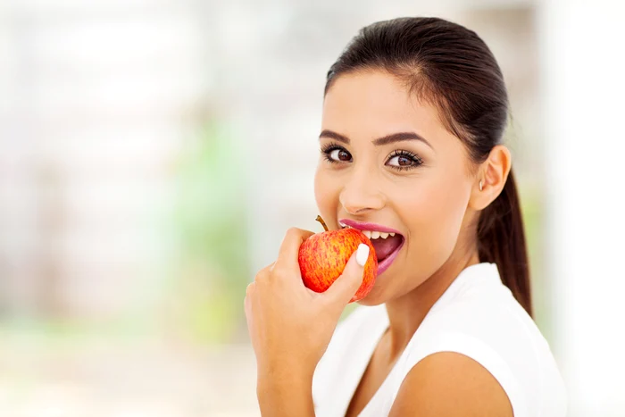 
    Două mere pe zi îți protejează ADN-ul și te scapă de cancerFoto: Shutterstock  