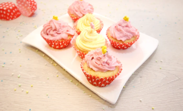 Mini brioşe pufoase