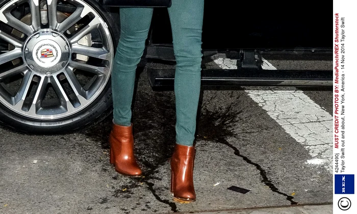 Taylor Swift out and about, New York, America   14 Nov 2014 jpeg