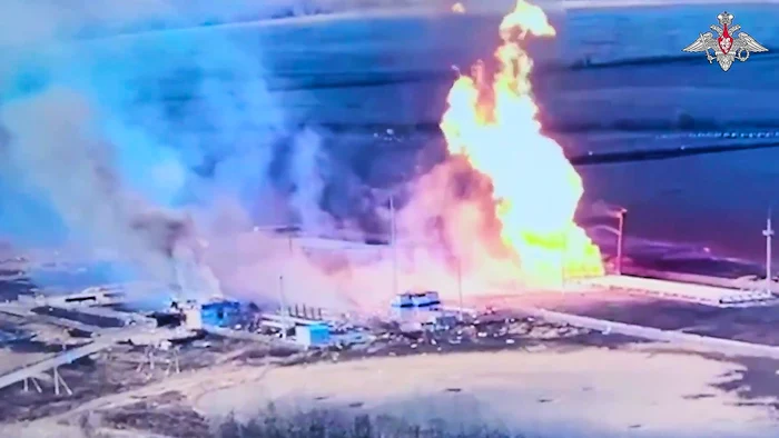 Incendiu la stația de gaze de la Sudja, într-un atac atribuit de Rusia Ucrainei FOTO Profimedia