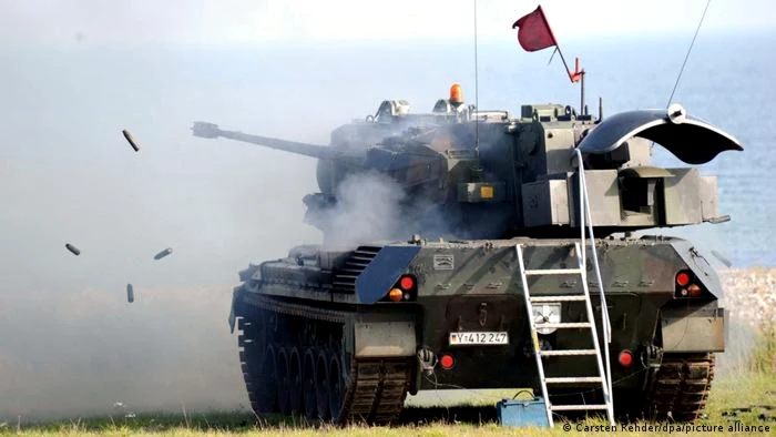 Tanc tip "Gepard" aparţinând armatei germane. Mai multe exemplare ar urma să ajungă şi în UcrainaImagine