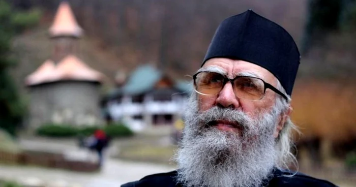 Călugărul Vasile Prescure, în 2014. FOTO: Daniel Guţă. ADEVĂRUL.