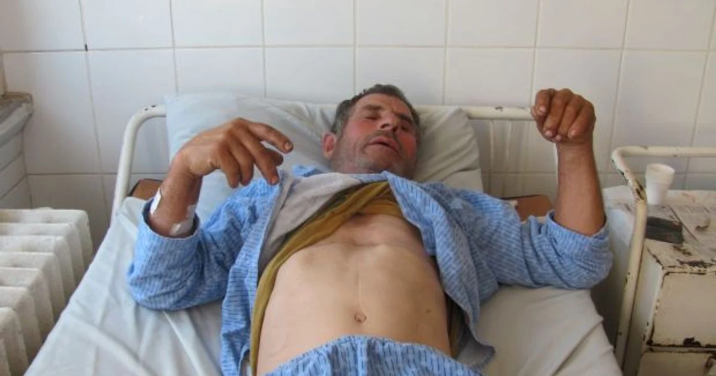 Bărbatul susţine că fiul primarului a vrut să îl omoare 