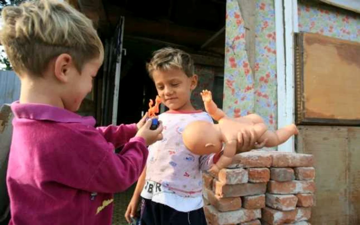 România este ţara cu cel mai mare procent al copiilor săraci