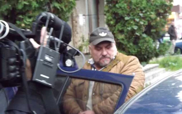 Una din persoanele reţinute până la această oră