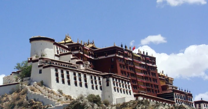 Lhasa, Tibet   FOTO www.ici-colo.ro
