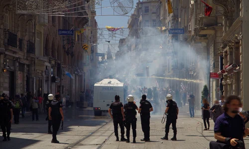 Taksim şi iluzia modelelor jpeg