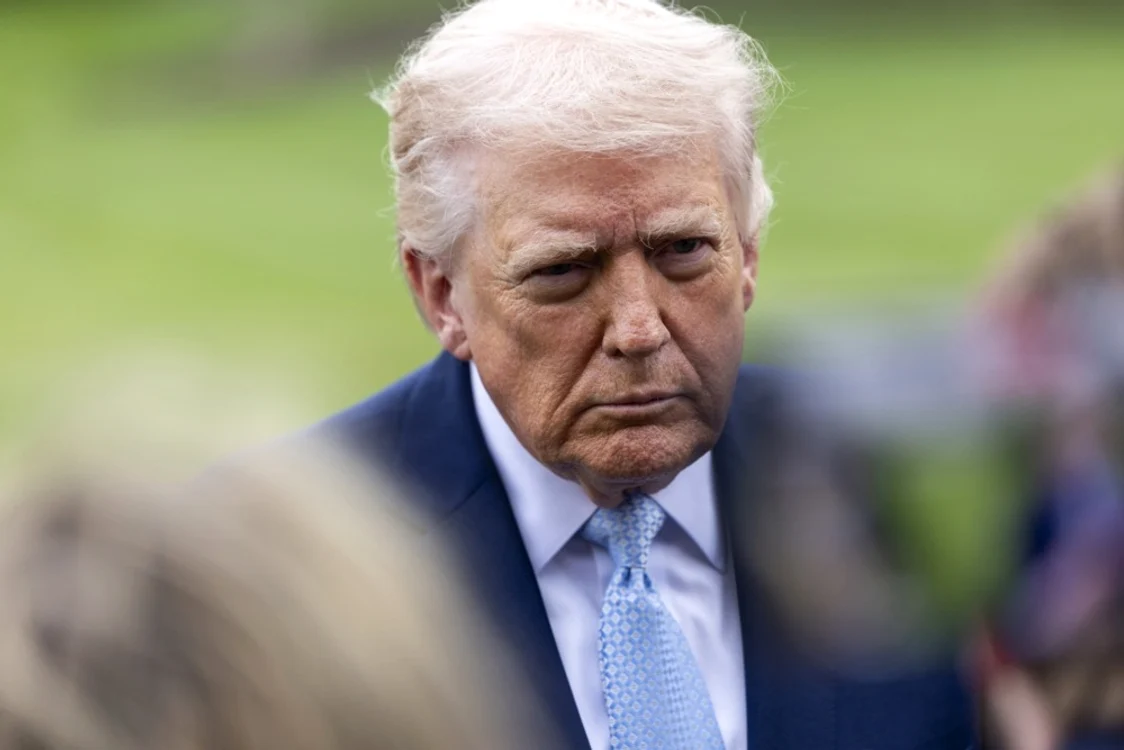 Președintele SUA, Donald Trump mai dă ă șansă negocierilor cu Iranul/FOTO:EPA/EFE