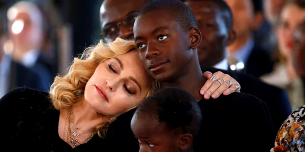 Madonna şi  David Banda