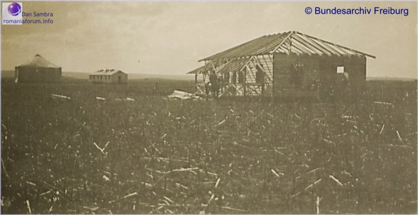 1917 Duingi Offiziershaus im Bau jpg jpeg