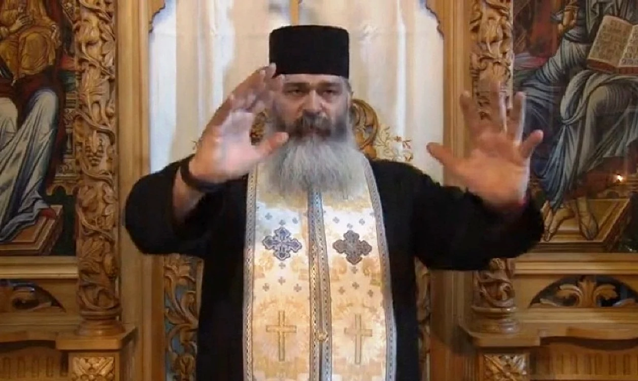 
    Părintele Calistratfoto: captură video  