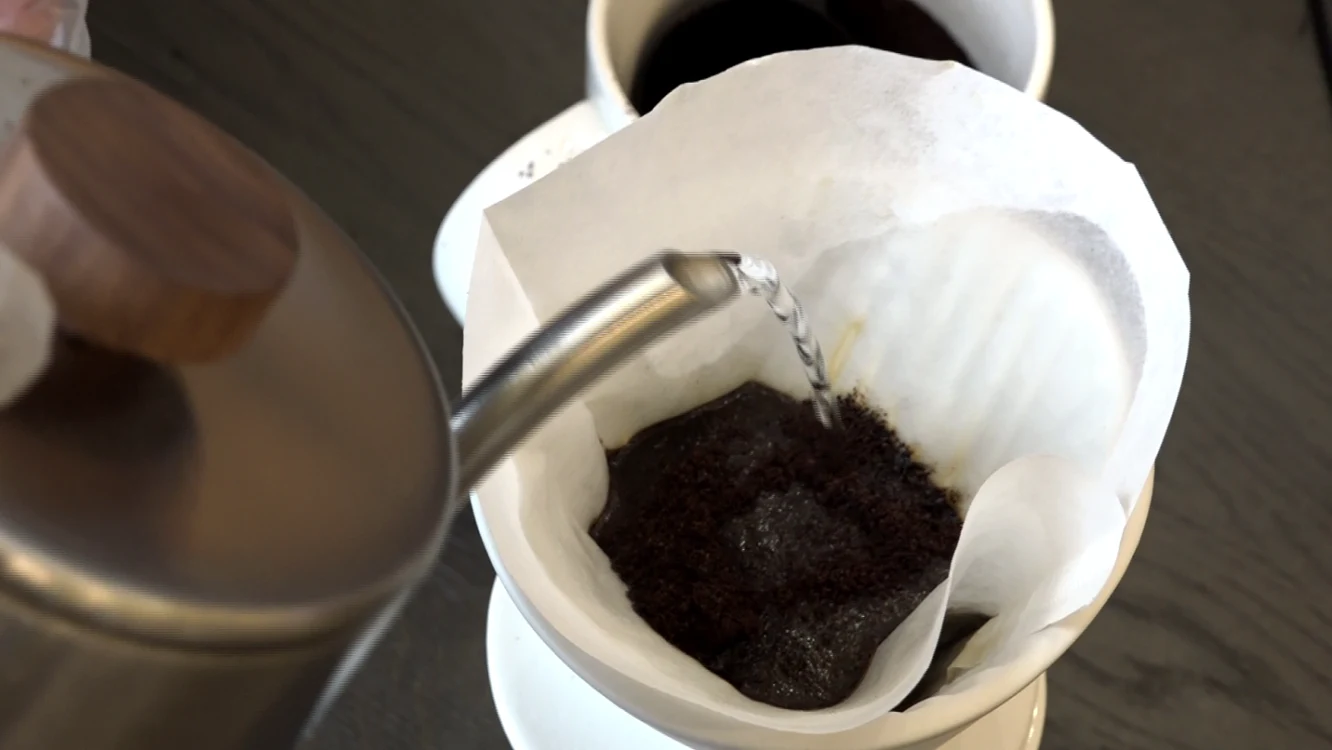cafea la presa franceza 
