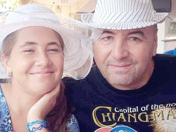 
    Adrian vrea să-şi vadă fiica  pe urmele Simonei Halep  