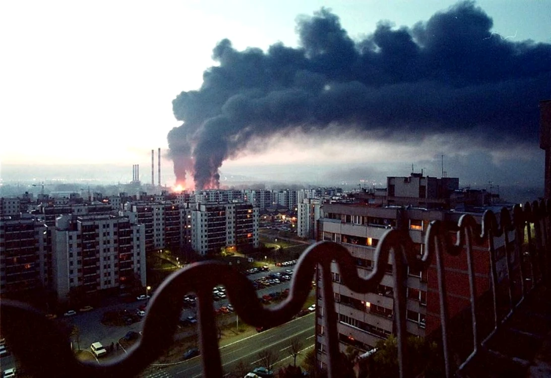 Bombardament NATO în Serbia. FOTO EPA-EFE