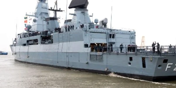 Fregata F221 Hessen Germania FOTO AFP