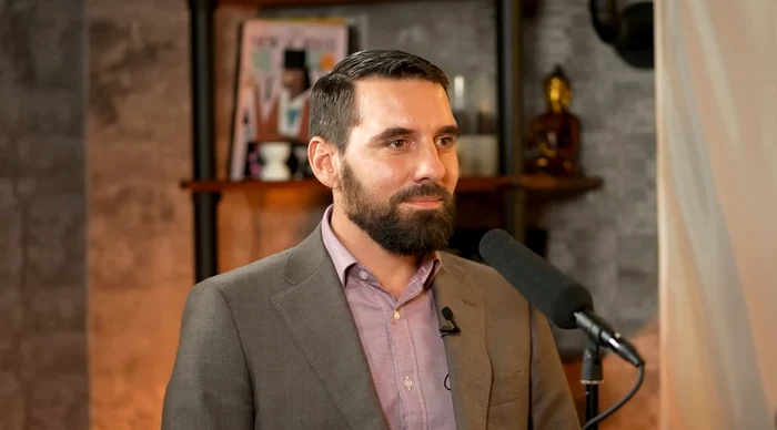 Nicolae al Romaniei a acordat un interviu pentru podcastul lui Mihai Morar jpg