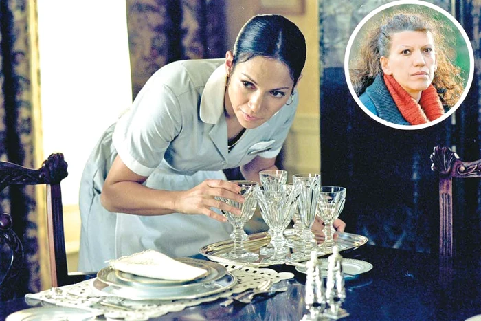 
    J.Lo a jucat rolul de menajeră  în filmul ”Camerista” (2002)  