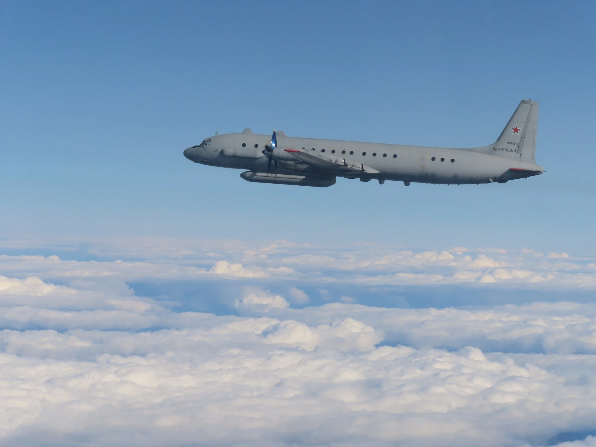 Avioanele F-16 românești au interceptat o aeronavă rusă în spațiul aerian internațional al Țărilor Baltice