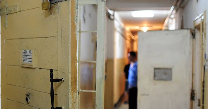 Bărbatul a murit în arestul Poliţiei Capitalei în dimineaţa zilei de marţi FOTO Mediafax