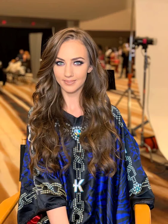 Dorina Chihaia are 26 de ani