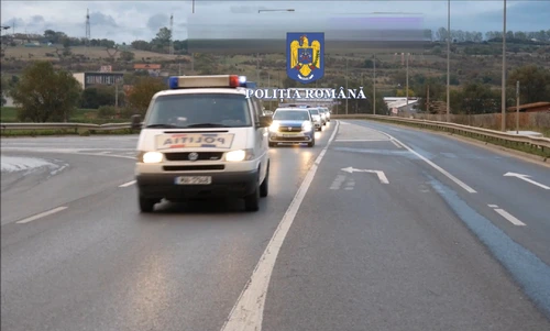 Zeci de percheziții și rețineri după un scandal cu răngi și topoare în Vurpăr - Sibiu