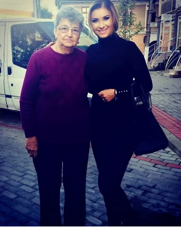 Anamaria Prodan se înțelege bine cu mama lui Dan Alexa