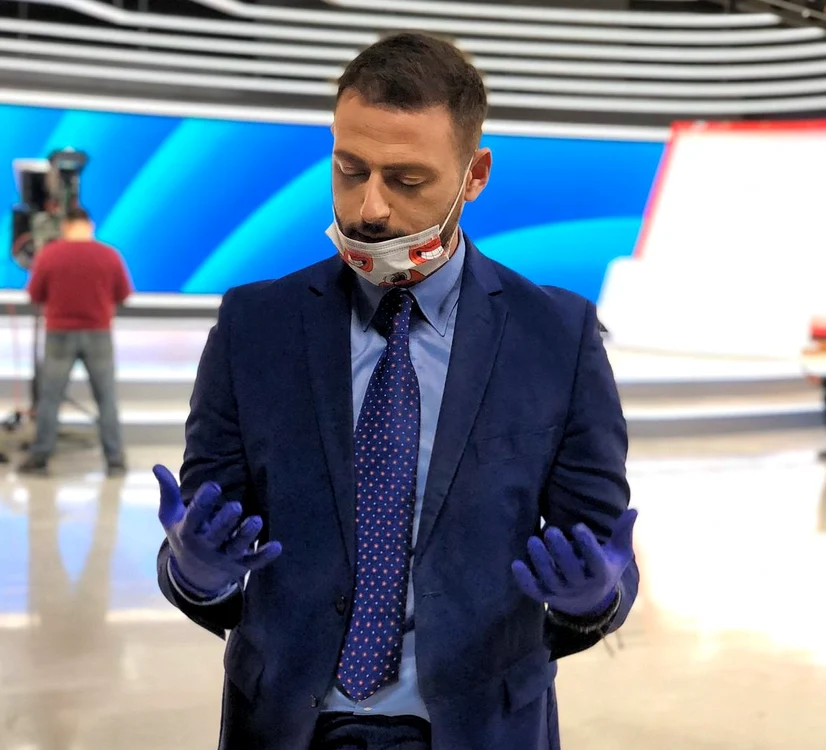 
    Radu Andrei Tudor, prezentator TVR  