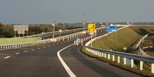 Autostrada M43 care leagă Mako de Szeged