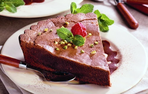 tarta cu ciocolata si crema de branza jpeg