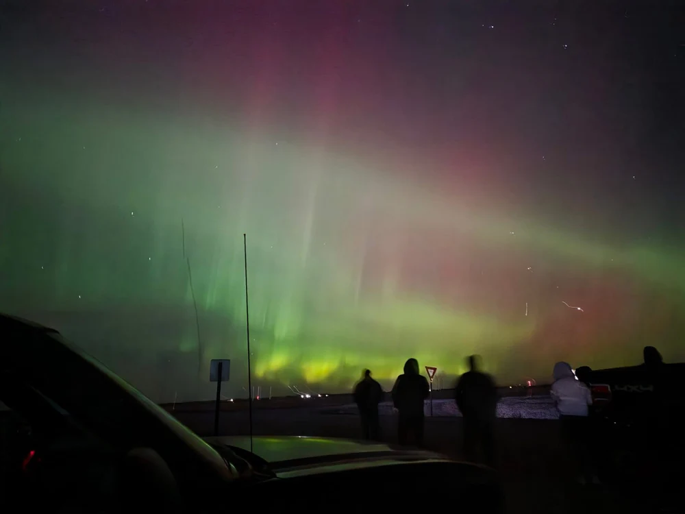 Spectacol pe cerul Europei. O furtună geomagnetică aduce aurora boreală la latitudini neobișnuite