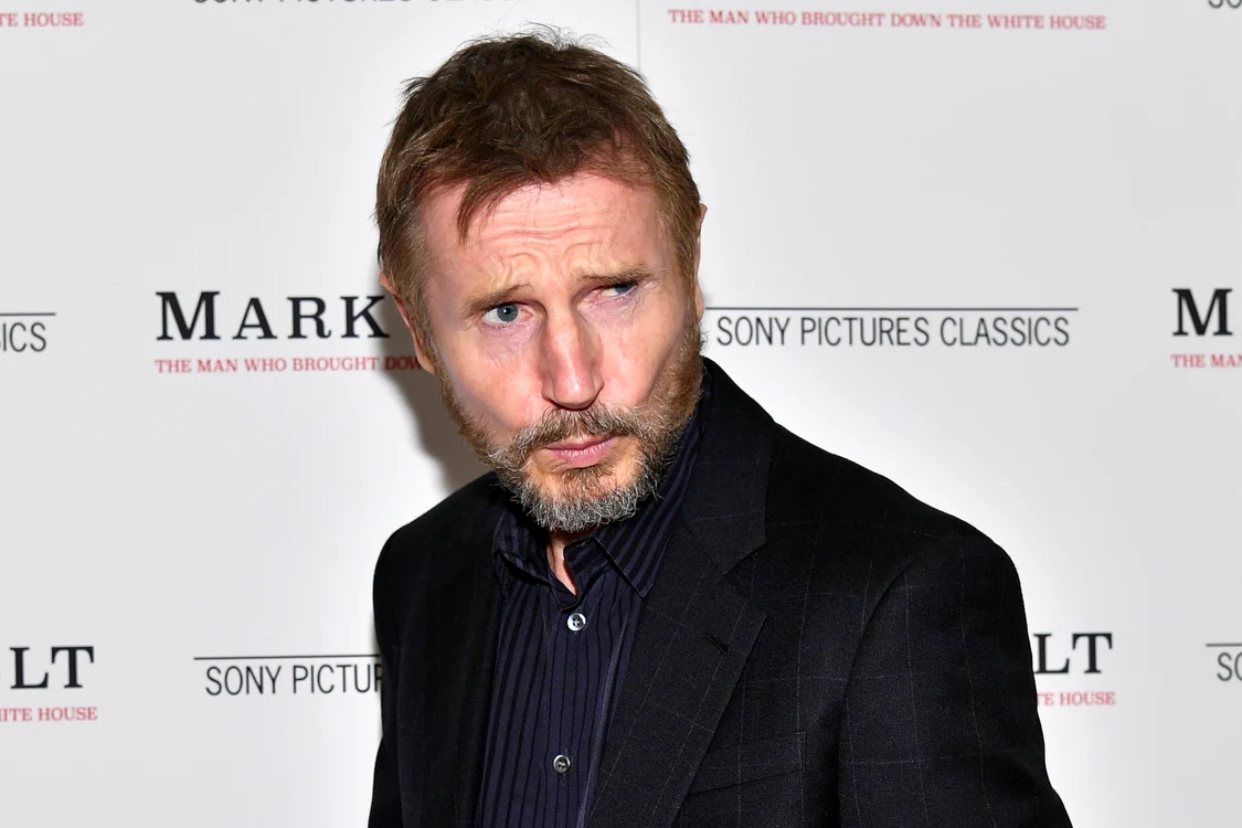 
    Liam Neeson a apărut aproape gol pentru colectarea de fonduri împotriva canceruluiCaptură video  
