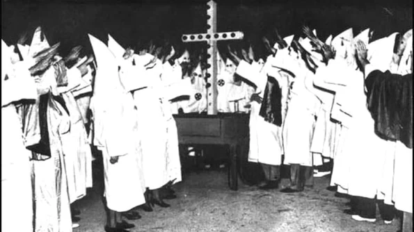 10 lucruri de ştiut despre Ku Klux Klan jpeg