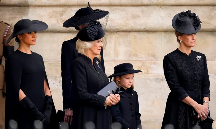 Meghan, Camilla și Kate la înmormântarea Reginei, 2022, GettyImages 1425178231 jpg
