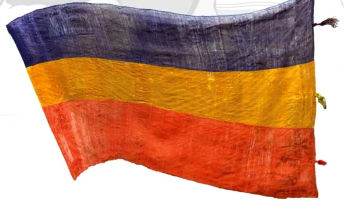 Tricolorul de la Lupşa aa ajuns la ”vârsta” de 100 de ani
