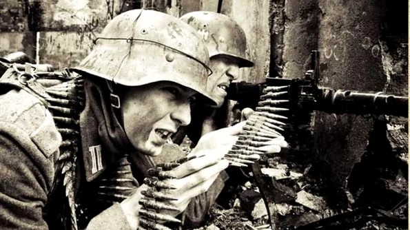 Dezbatere HISTORIA: 70 de ani de la bătălia de la Stalingrad jpeg