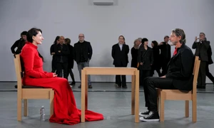 Marina Abramović este aici jpeg