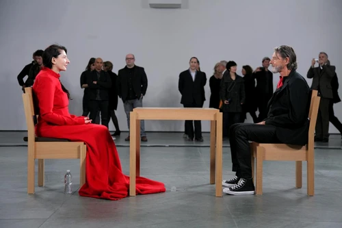 Marina Abramović este aici jpeg