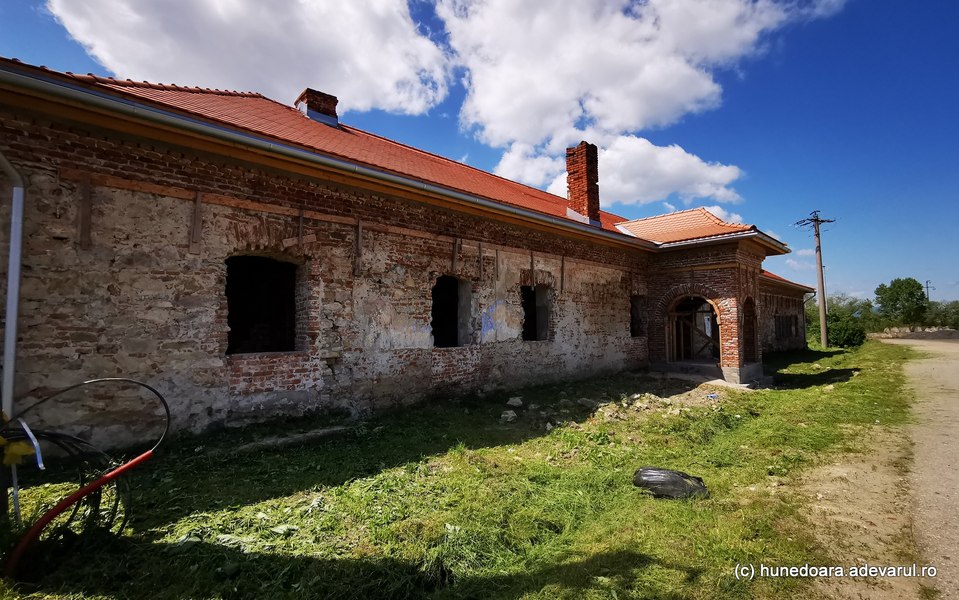 Istoria zbuciumată a hanului generalului Bem. 1.500 de soldați au murit aici, în Revoluția din 1849 VIDEO