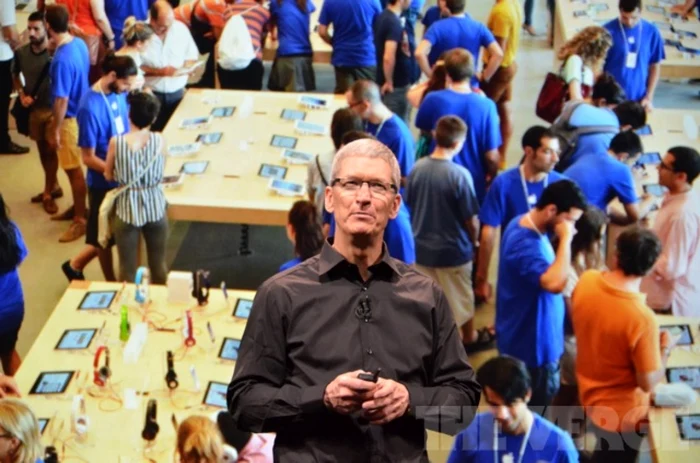 tim cook apple launch