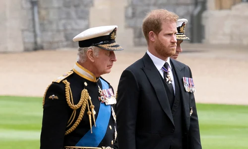 Regele Charles si Printul Harry   GettyImages 1243366188 jpg