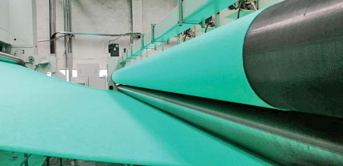 Materialul creat la Vâlcea, o soluţie în industria articolelor de protecţie