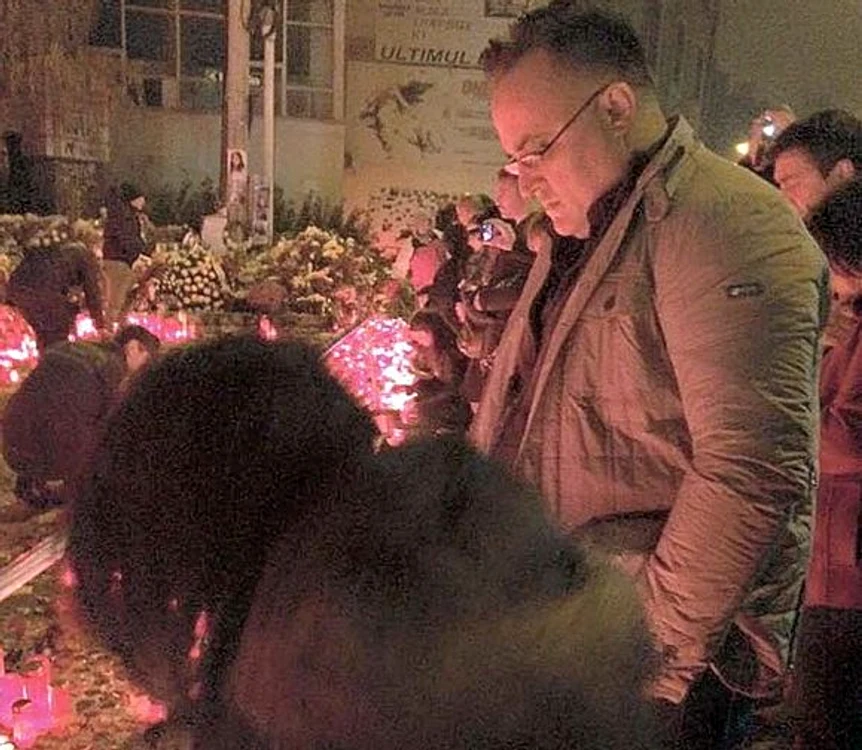 
    Elena Cârstea și Cristi Faur  au fost, acum două zile,  la locul tragediei     