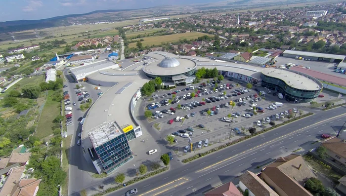 alba mall