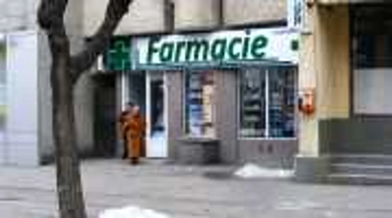 Cele două farmacii deschise non stop sunt situate pe Str. Traian şi pe Bd. M. Viteazul