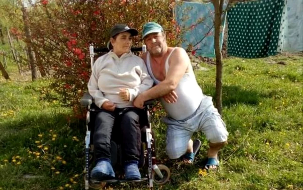 Gheorghe Botgros, alături de soţia sa                                                 FOTO: Facebook/arhivă personală